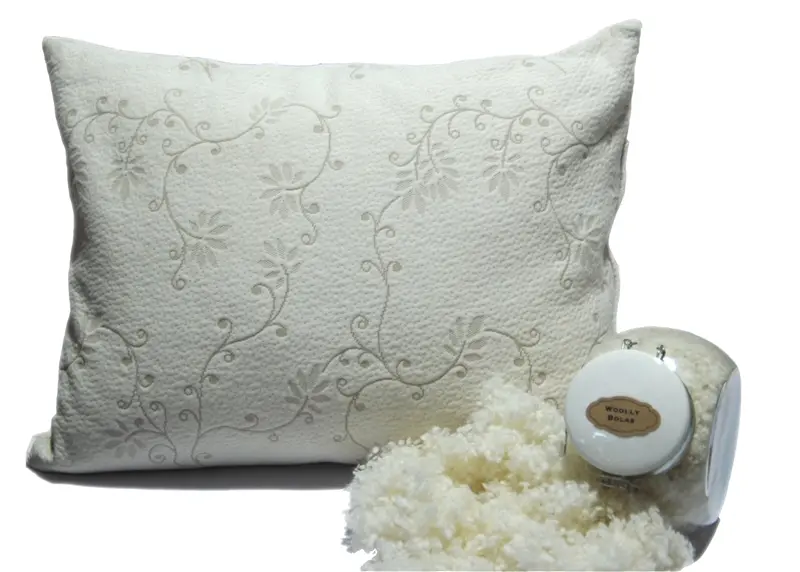 Organic wool pillow, organic cotton sateen cover detail