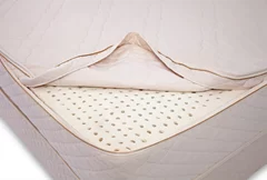 Waterproof organic mattress encasement